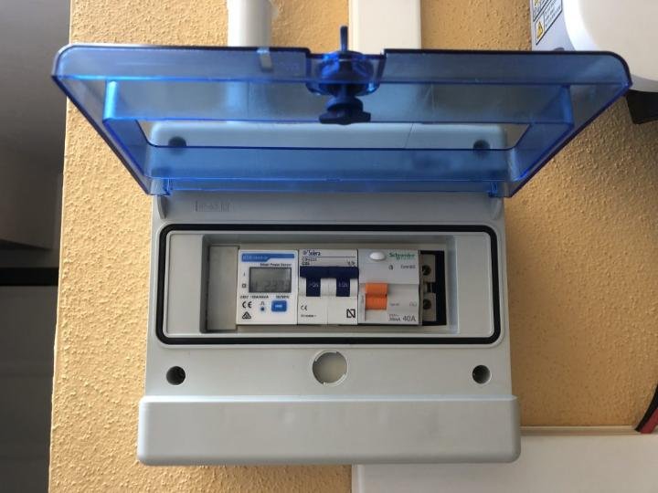 Térmica exterior con disyuntor